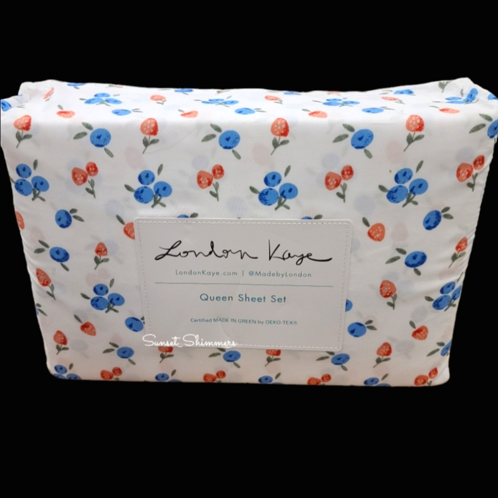 4pc Summer Strawberry / Blueberry Queen Bed Sheet Set Decor By London Kaye New